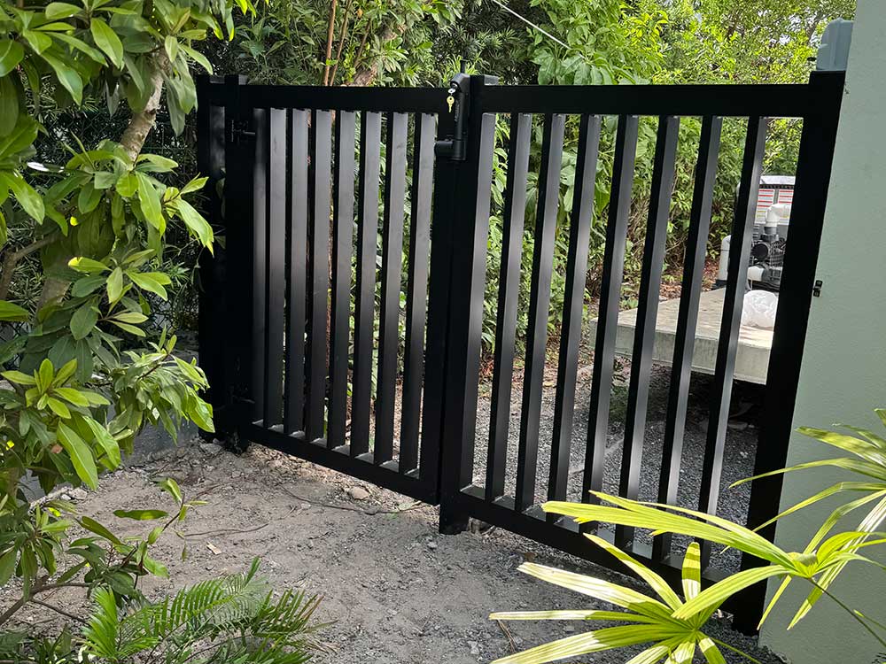 Aluminum Gate