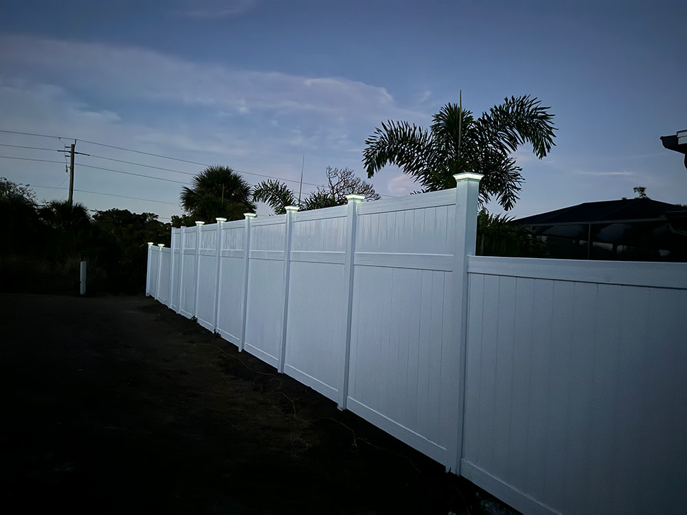 Vinyl Fencing